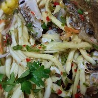 ปริม ยำปูบางแสน ตลาดอินดี้