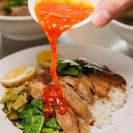 เจ๊เผ่งต้มเลือดหมู