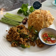 บ้านตัว ต Baan Tua Tor