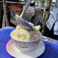 นายย้ง  เจ้าเก่าสำเหร่ ตากสิน