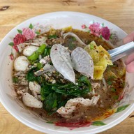 ลูกชิ้นปิ้งแป้งน้อย,ลูกชิ้นปลาระเบิด,ทาโร่กรอบ - เหม็นเค็ม ( Ninety Bar ) หมูบ้านมิตรประชา(โครงการพิเศษ)