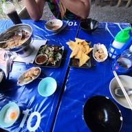 หน้าร้าน โกดังข้าวมันไก่&ตามสั่ง จ.สกลนคร