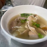 เมนูของร้าน ก๋วยจั๊บเอกไพลิน ศรีนครินทร์