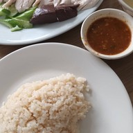 ข้าวมันไก่กิ๊กก๊อก ประชานิเวศน์ 1