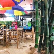 ร้านไอ้ป๋อง -