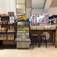 Doubleshot coffee bar central silom tower