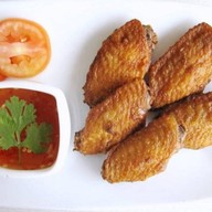 เมนูของร้าน สำราญเพลส -