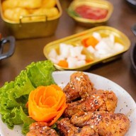 Madam Yang Chicken ปตท.บางรัก