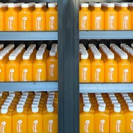 น้ำส้มอยู่นี่ สาขา 1