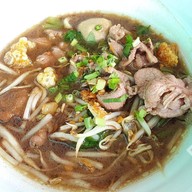 เตี๋ยวเรืออยุธยา รจ’เด็จ (หมู่บ้านวรุณี) สาขาคุ้งลาน-โรจนะ