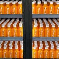 น้ำส้มอยู่นี่ สาขา 1