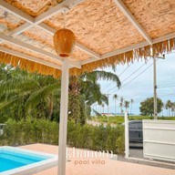 ขนอม พูลวิลล่า