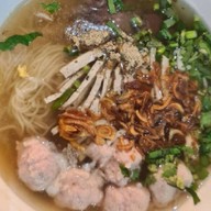 ก๋วยจั๊บ&ชานม โบมิ-ชา สาขา1