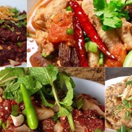 อาหารเหนือสายชล ใต้ทางด่วนดอนหัวฬ่อ