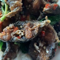 ร้านแก้วตาอาหารตามสั่ง ข้าวราดแกง&ก๋วยเตี๋ยว ซ.บุญถาวรรังสิต 1
