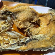 ร่มไม้ ริมนา ลาดหลุมแก้ว