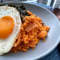 Madam Yang Chicken ปตท.บางรัก