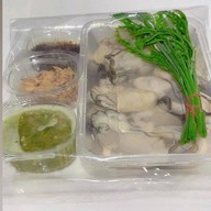 พอเพียงยำแซบ-เคหะเมืองเก่า