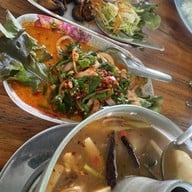 เมนูของร้าน ครัวโม่งเม่ง