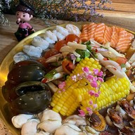 ยำดูดนิ้ว อร่อยจนต้องยกนิ้ว(ดูด)