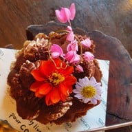 เมนูของร้าน RAWVAELA CAFE