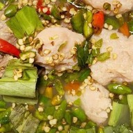 ด้วยรัก..เล้งแซ่บ กะเพรา ไข่ข้น สาขา1