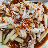 เมนูของร้าน ร้านยำนายหนวด ลาดพร้าวซ.1 ลาดพร้าวซอย1