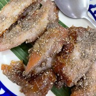 เมนูของร้าน ร้านยำนายหนวด ลาดพร้าวซ.1 ลาดพร้าวซอย1