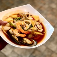 POP Restaurant Lumnarai