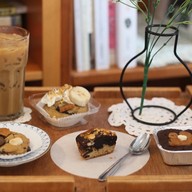 Follow the sun Follow the sun