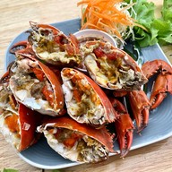 พาขวัญปูไข่จอมทอง