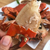 พาขวัญปูไข่จอมทอง