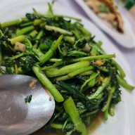 ถัง ถัง ไก่สับเบตง