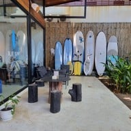 บรรยากาศ Blue Surf Cafe