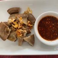 ก๋วยเตี๋ยวเรือรสเจ็บปวด <ราชาก๋วยเตี๋ยวเรือ> สาขา 4 (จงศิริ) ก๋วยเตี๋ยวเรืออยุธยายาวนานกว่า 20 ปี ข้าวกะเพราพริกแห้ง เย็นตาโฟกุ้งทอดเยาวราช ก๋วยเตี๋ยวหมูต้มยำน้ำใส ก๋วยเตี๋ยวเรือ/กะเพรา/เตี๋ยวคลุก/ตามสั่ง/เย็นตาโฟ/ก๋วยเตี๋ยวหมูต้มยำน้ำใส
