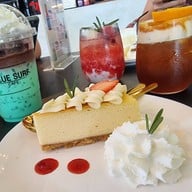 เมนูของร้าน Blue Surf Cafe