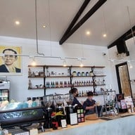 บรรยากาศ Blue Surf Cafe