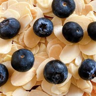 อร่อย BY นาเนีย ก๋วยจั๊บน้ำข้นอาหารตามสั่งสารพัดของทอด