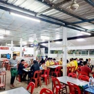 ร้านข้าวต้มอาจง