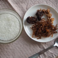 ข้าวแช่แม่อร