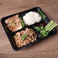 เมนูของร้าน ตำมั่ว เสนีย์บาซ่าร์