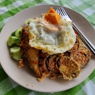 เมนูของร้าน รู้เองจ๊ะ อาหารตามสั่ง