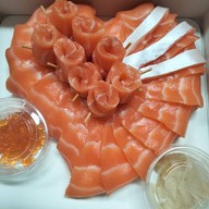 เมนูของร้าน 9salmon นายแซลมอน สุขุมวิท 101/1