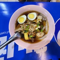 ร้านก๋วยจั๊บน้ำข้น ก๋วยจั๊บญวนบุณฑิรา 2