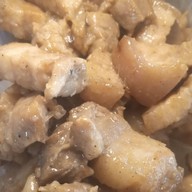 หมูหลบเเดด -