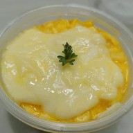 ข้าวไข่ข้นคั่วพริกเกลือ & ข้าวโพดผัดเนย