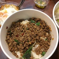 โครตกระเพรา เนื้อโคขุน (เจ๊แสนดี)