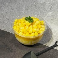 เมนูของร้าน ข้าวไข่ข้นคั่วพริกเกลือ & ข้าวโพดผัดเนย