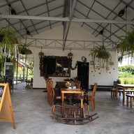บรรยากาศ บ้านสวนผักยิ้ม