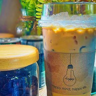 I-Aof Mokapot กาแฟสด ชา ผลไม้ปั่น คลองรั้งสายใน หน้าตลาดรุ่งหิรัญ